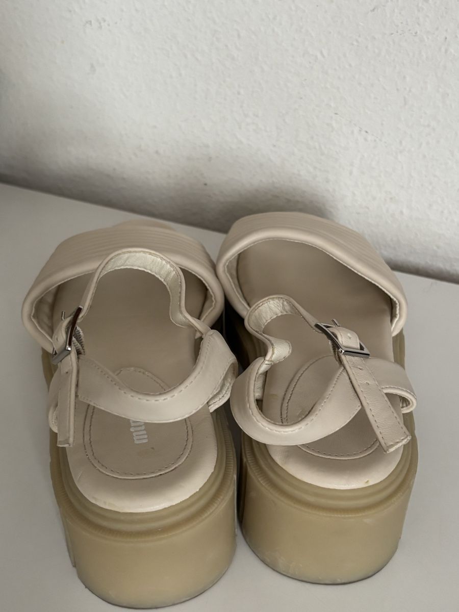 Scarpe da donna: Sandales compensées mtng crème taille 36 – Usato da Lausanne venduto da LILI0125 1