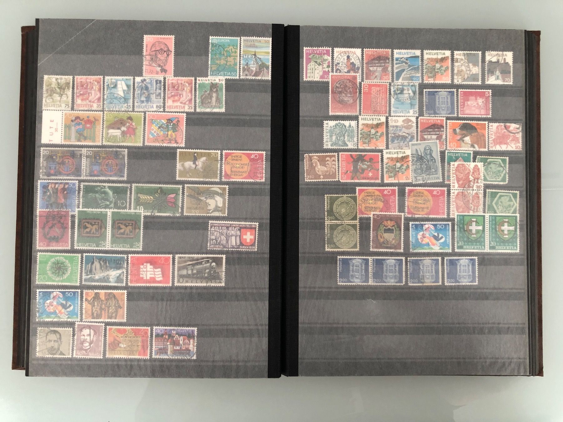 Albums: Briefmarken – D'occasion à Winterthur par Alp9 5