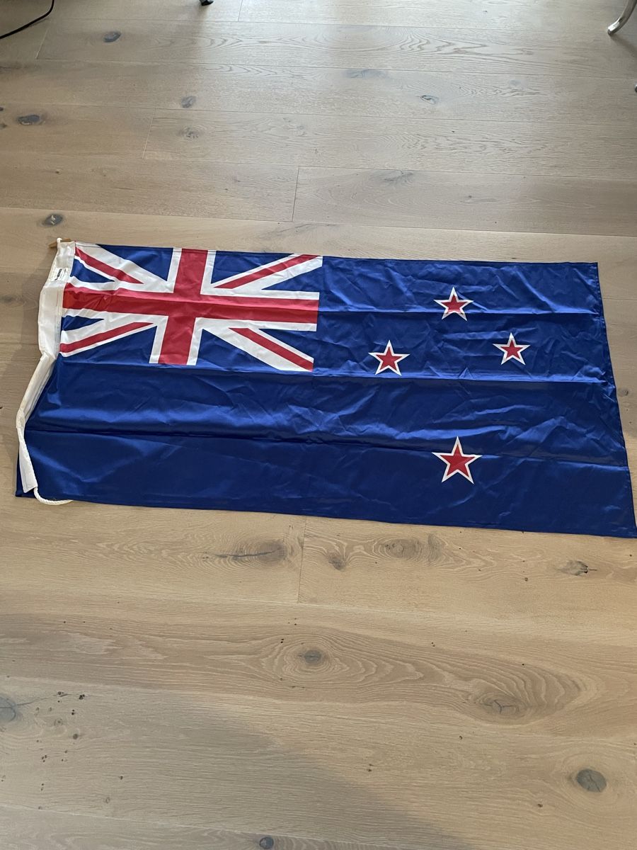Bandiere: Flagge Neuseeland – Nuovo (secondo la descrizione) da Wangen ZH venduto da Macle