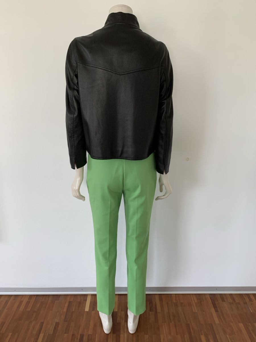Akris Jacken: AKRIS: Edle perforierte Leder-Bikerjacke, 36, NP 2500.- – Neu (gemäss Beschreibung) aus Luzern von designluzern 3