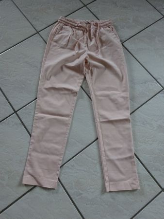 Schöne Hose-Trafaluc Collection/Zara
