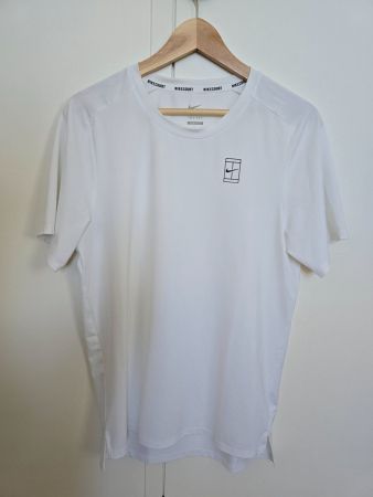 T-shirt de tennis Nike Dri-Fit Advantage