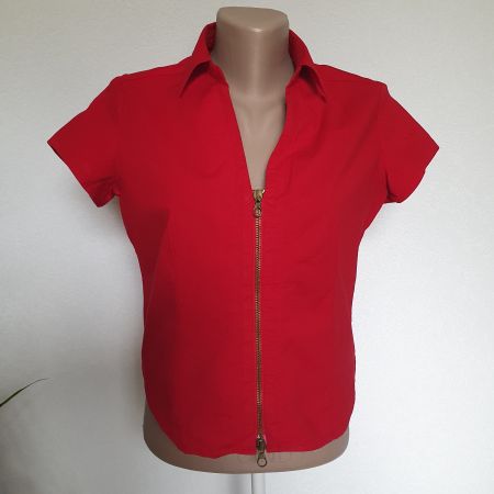 Chemise rouge à fermeture zip– PLAYLIFE – Gr. S