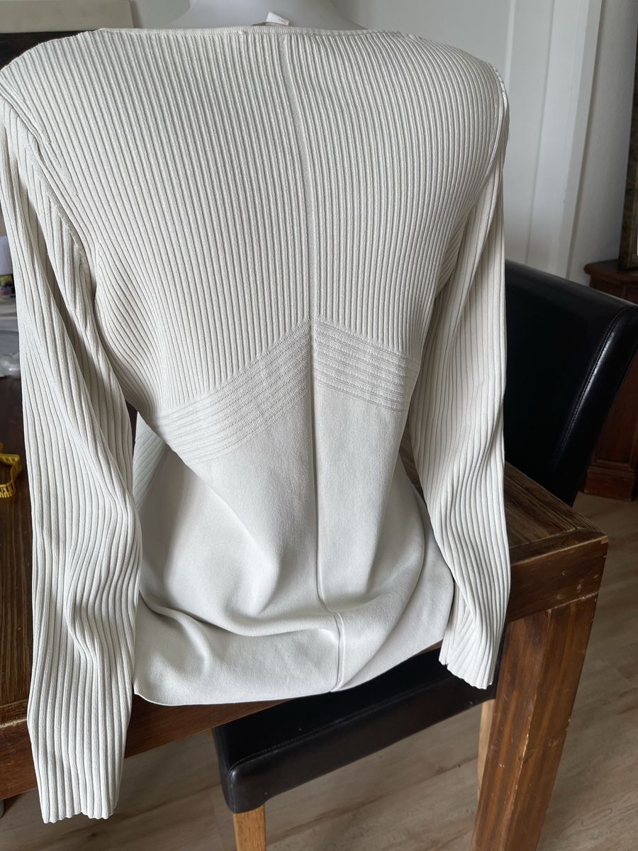 Cos Maglioni & Felpe: Joli Pull COS  L beige claire comme neuf – Nuovo (secondo la descrizione) da Kloten venduto da Vermicelles 2