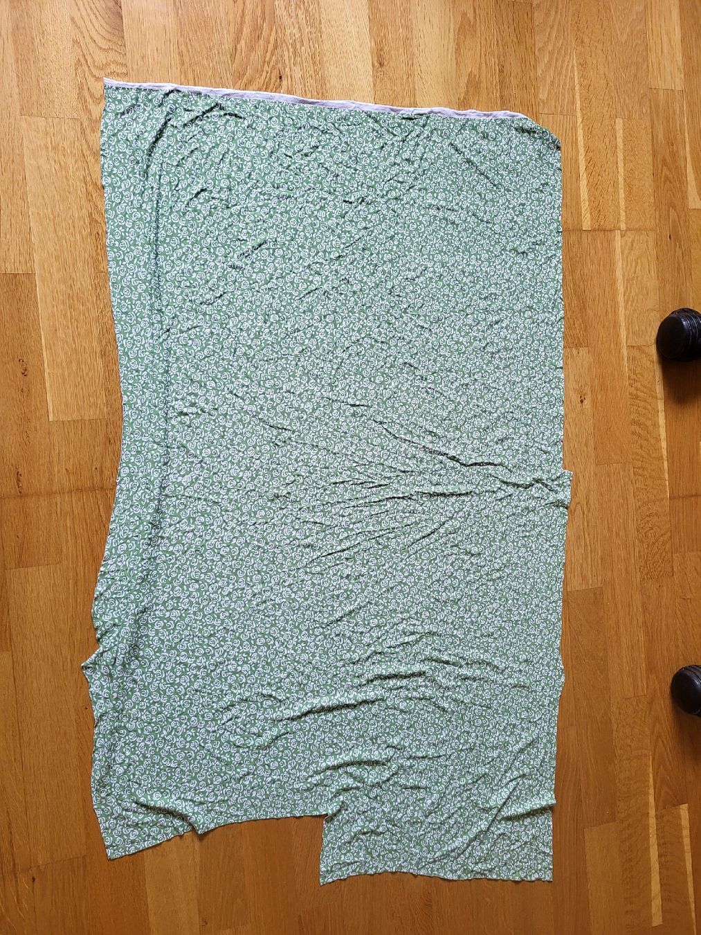Tessuti: Stück Stretch-Stoff – Usato da Zürich venduto da sahaara01 2