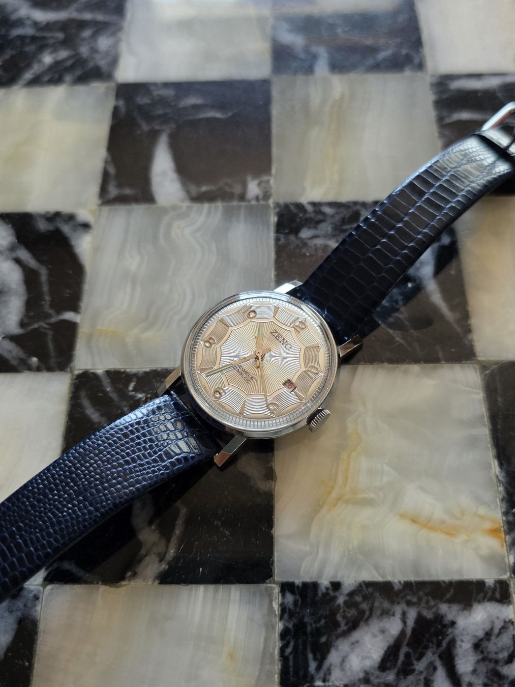 Zeno Uhren: Vintage Zeno Spider Dial – Gebraucht aus Salmsach von Vinted.by.Y.R 1