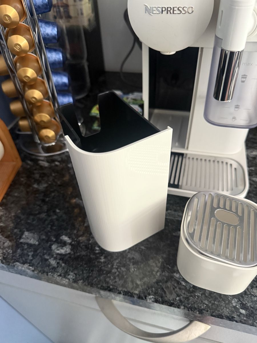 De'Longhi Macchine per caffè & Macchine per espresso: Nespresso DeLonghi Lattissima – Usato da Zürich venduto da pinish 2