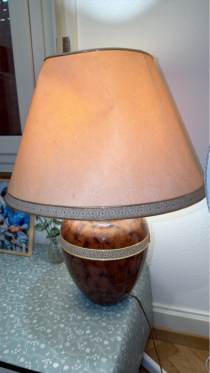 Lampade: Table lamp ceramic base fabric shade used condition – Usato da Fribourg venduto da dil_5wb9