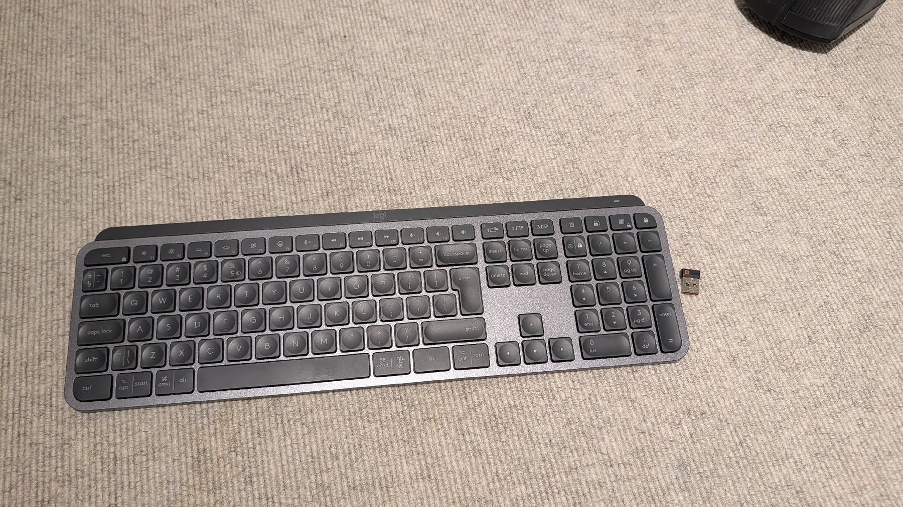 Logitech Tastiere: Logitech MX Keys Wireless Keyboard with USB Receiver – Usato da Zürich venduto da gil_5rkk 1