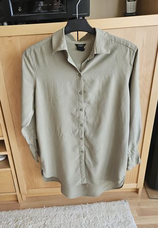 Lindex Bluse in Salbeigrün, Gr. S