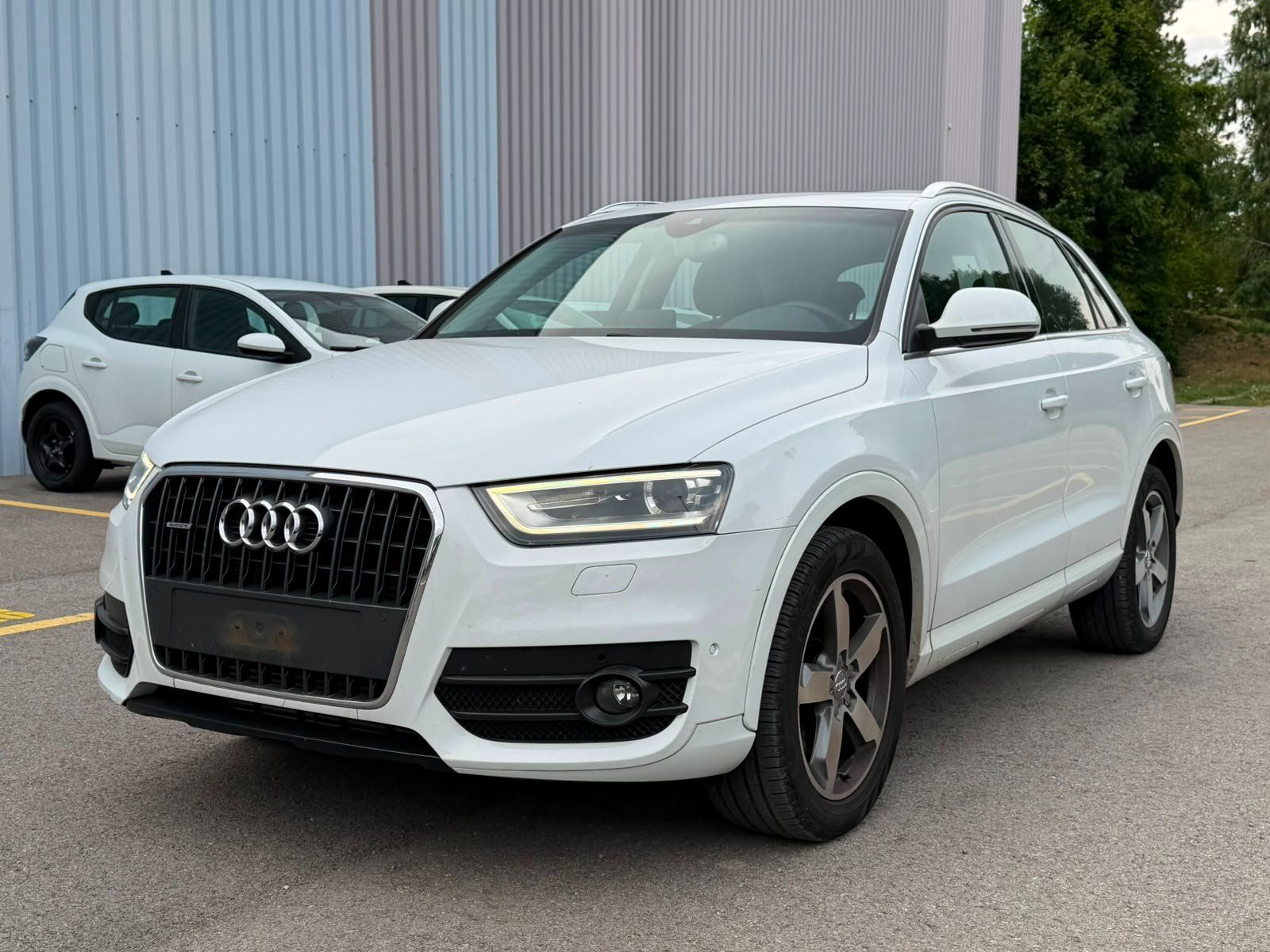 Audi Autos: Audi Q3 2.0 TFSI Quattro – Gebraucht aus Crissier von vim_r8qn