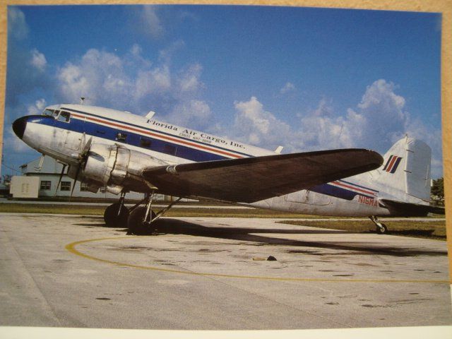 Cartoline postali: Florida Air Cargo, Inc. DC-3 N15MA – Nuovo e nell'imballaggio originale da Thun venduto da Abigboss