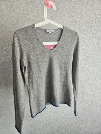Allude einzigartiger Kaschmirpullover Ché