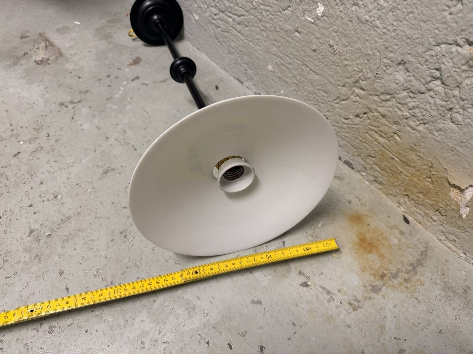 Lampadari & plafoniere: Original Jugendstil Pendelleuchte Eisen & Opalglas – Usato da Basel venduto da Roberto002 6