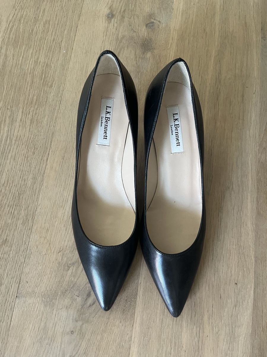 Scarpe da donna: L.K. Bennett Echtleder Pumps schwarz – Nuovo (secondo la descrizione) da Embrach venduto da mabrielle