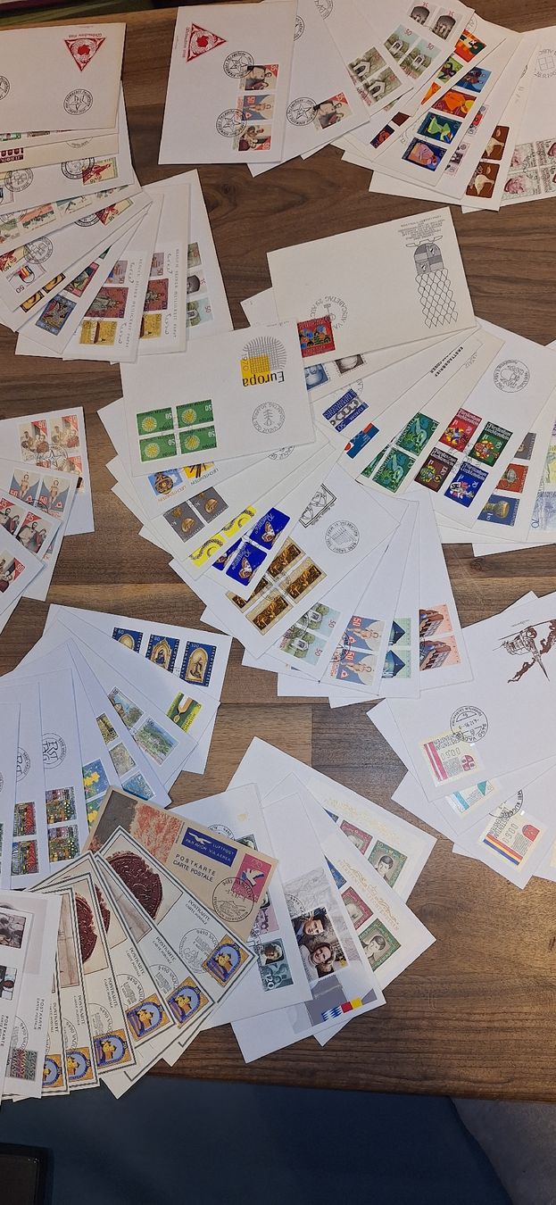 Tutti i francobolli: Ca 250 FDC / Briefe Liechtenstein Lot 7 – Usato da Balgach venduto da SIMEON27 1