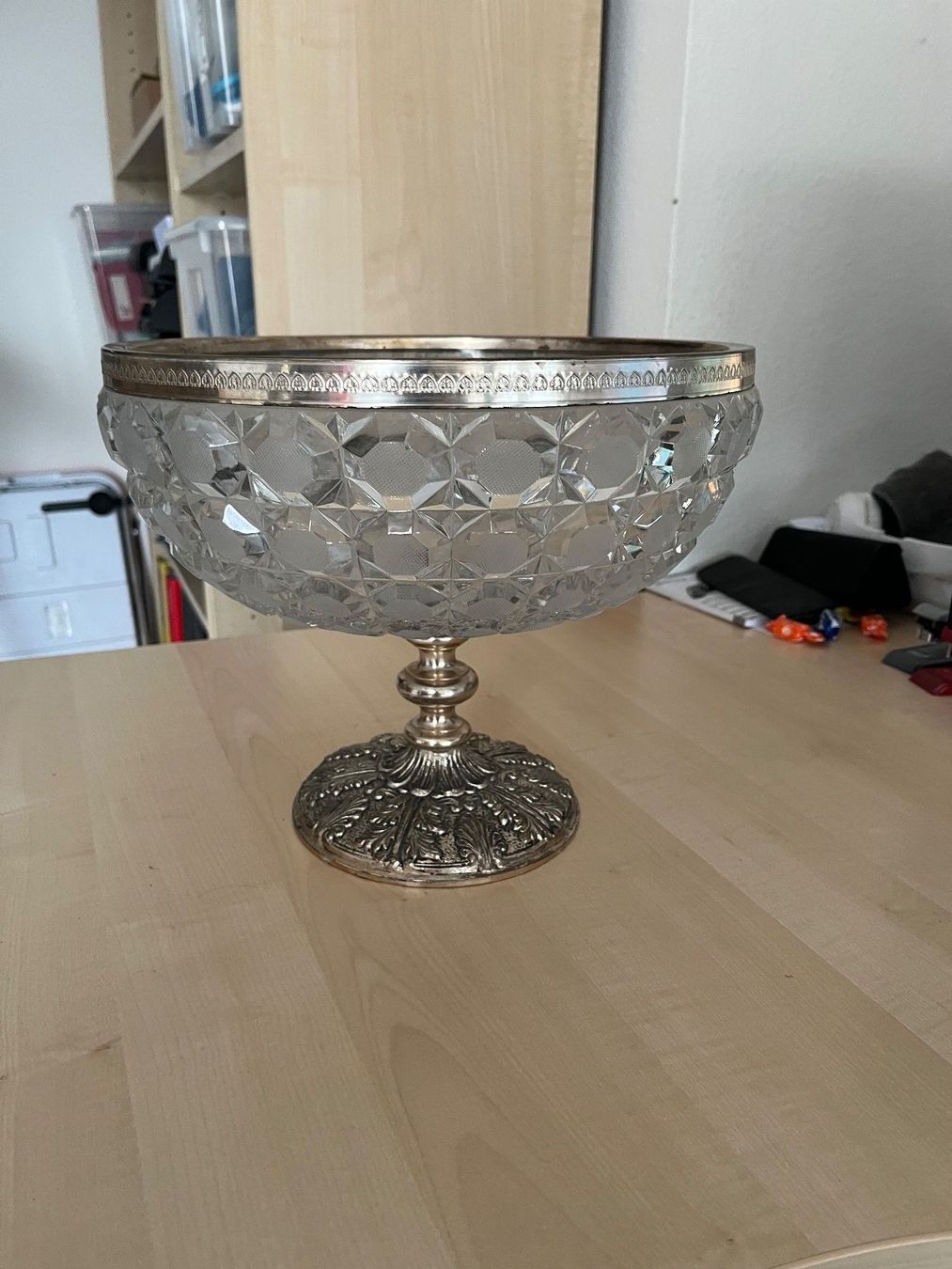 Ciotole: Elegante Kristall Obstschale mit Silberfuss – Usato da Obfelden venduto da Pschumi1 1