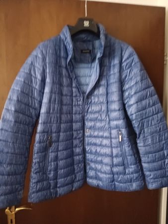 Damen Steppjacke Gr. 44 Blau  neuwertig