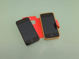 2x Apple IPhone 4 / 4s