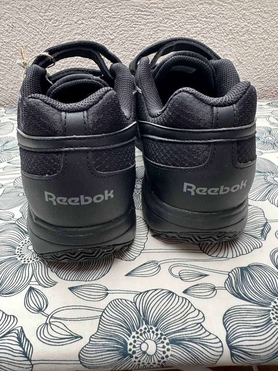 Reebok Scarpe da uomo: Chaussures Reebok – Nuovo e nell'imballaggio originale da Savagnier venduto da Pivovar2 3
