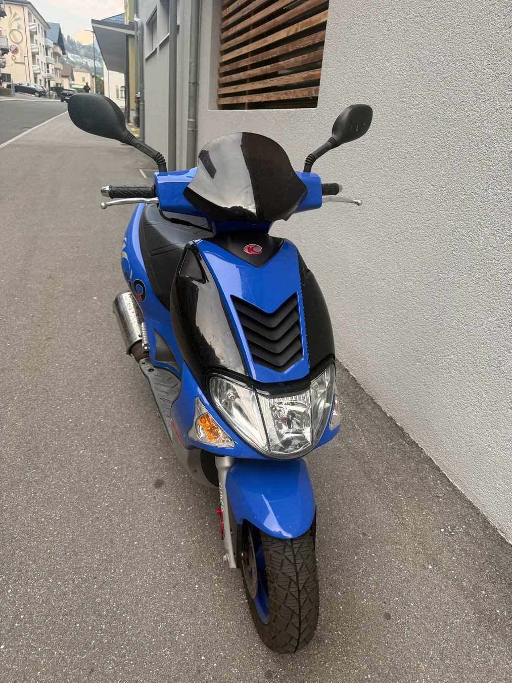 Kymko Scooters: Kymco Super 9, 50 Zweitakter – Gebraucht aus Naters von webur 1