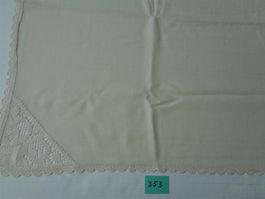 Tischdecke beige 133x155 cm. Polyacryl