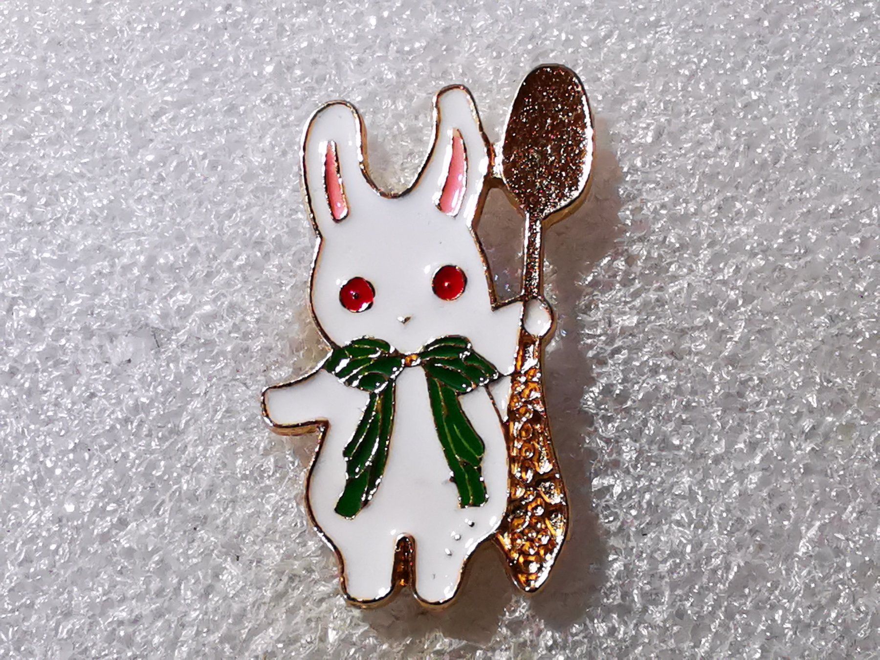 Placchette & Badge: Ansteckpin 89: Hase mit Löffel – Usato da Oppligen venduto da Pin-Fall-Shop
