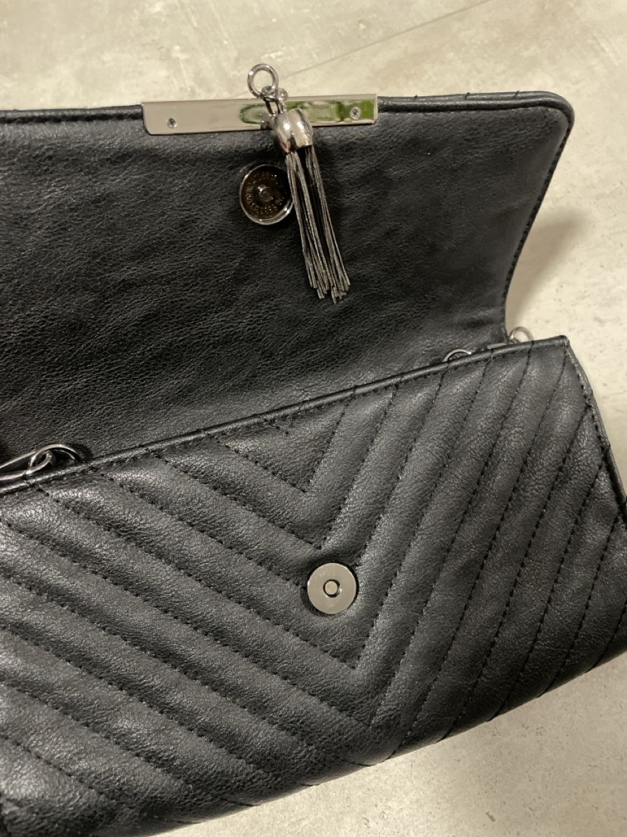 Hallhuber Taschen für Damen: Handtasche von Hallhuber – Gebraucht aus Thalwil von jan_h9wg 1