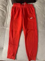 Nike Hose in Rot, Gr. M