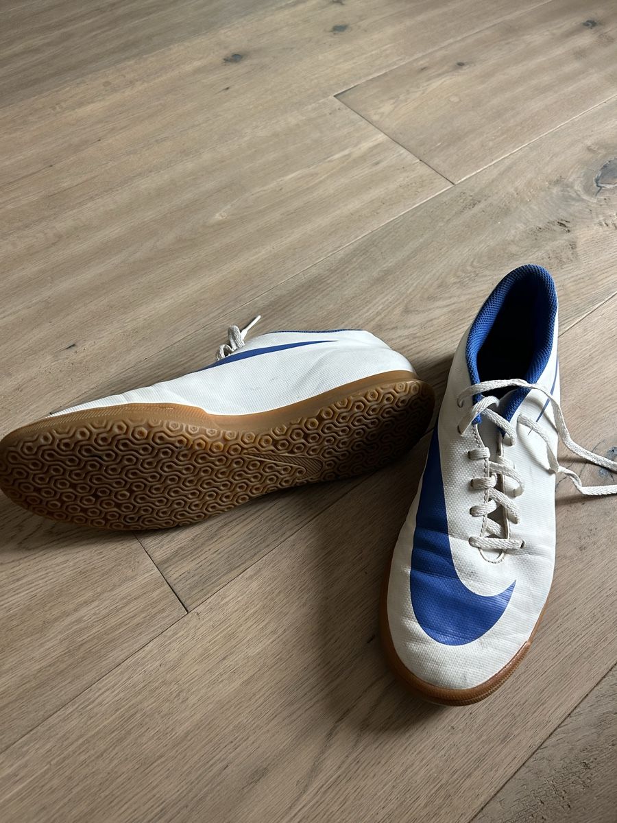 Nike Scarpe da uomo: Nike Sportschuhe Gr. 43 – Usato da Jona venduto da grizzlyhedi01 1