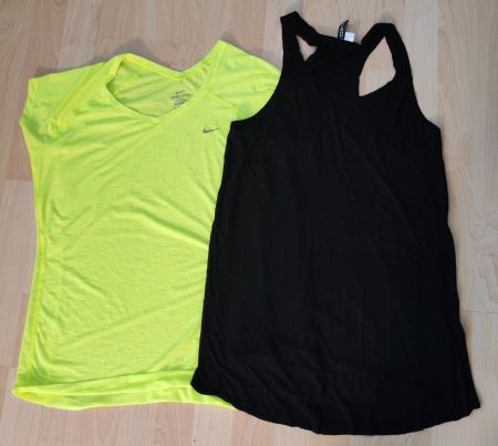 2x Damen T-Shirts, Gr. L/40, Marke: NIKE + DIVIDED by H&M