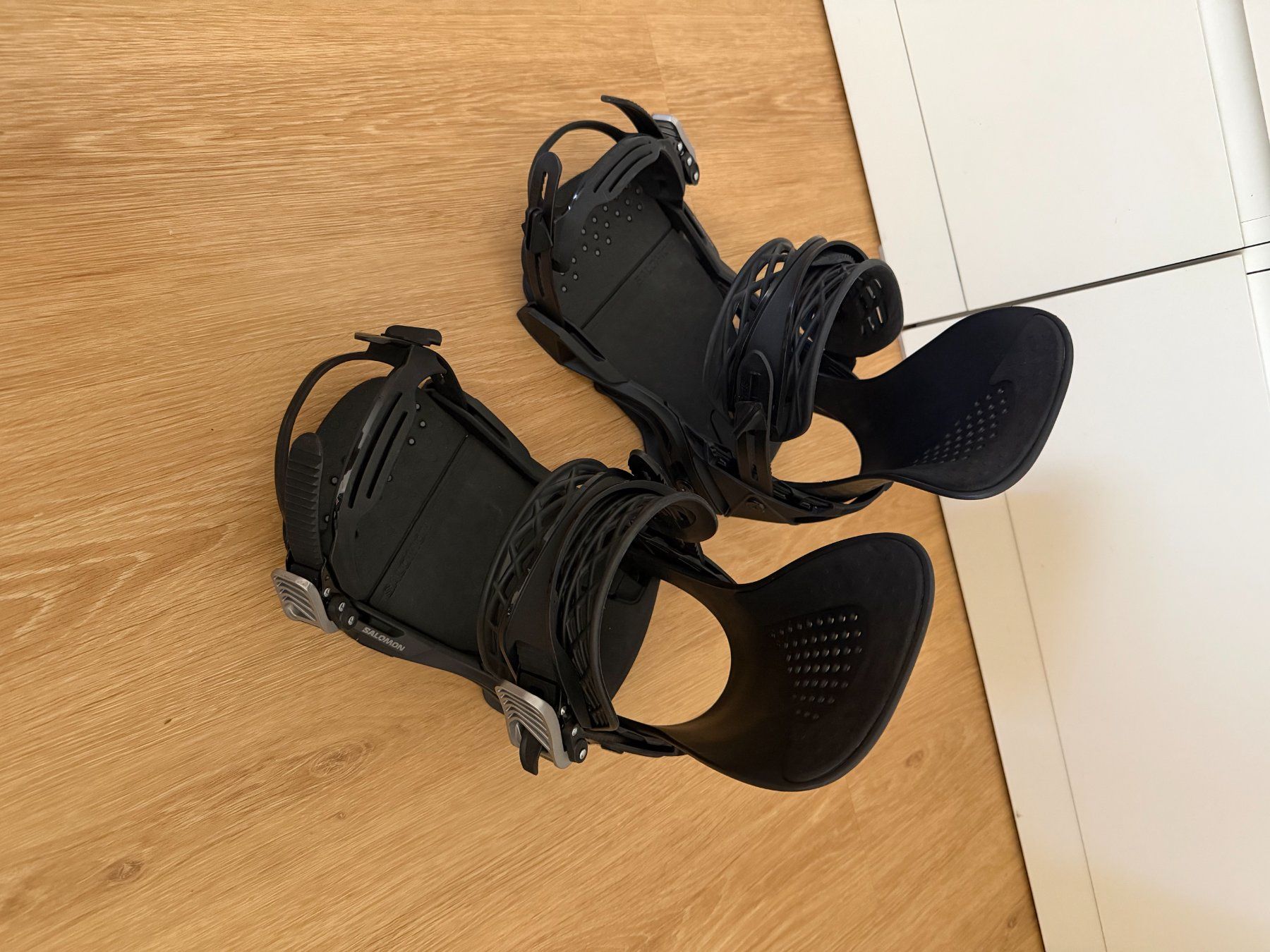 Salomon Fixations: Salomon Hologram Size M snowboard bindung – D'occasion à Oberrieden par 4dam 2