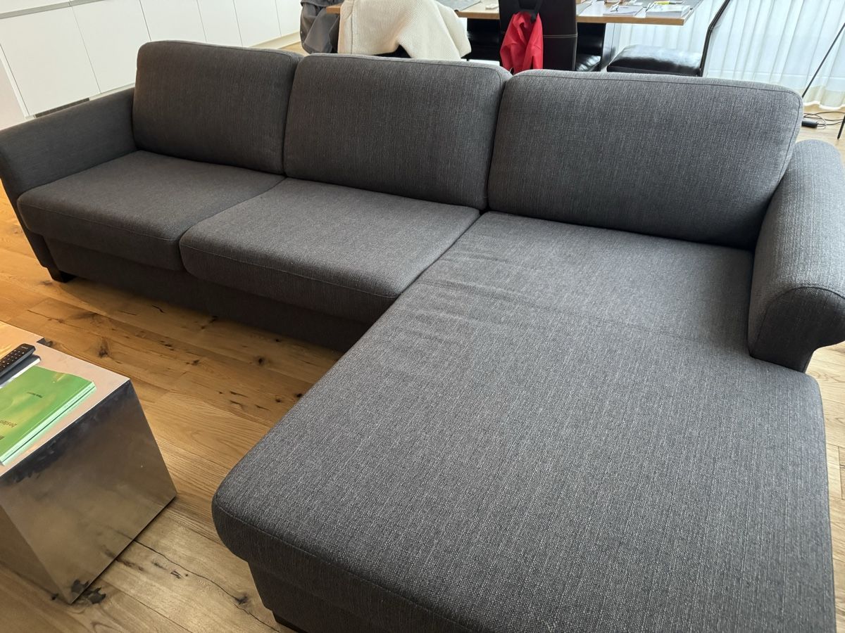 Sofas: Ecksofa grau Stoff – D'occasion à Zürich par takol