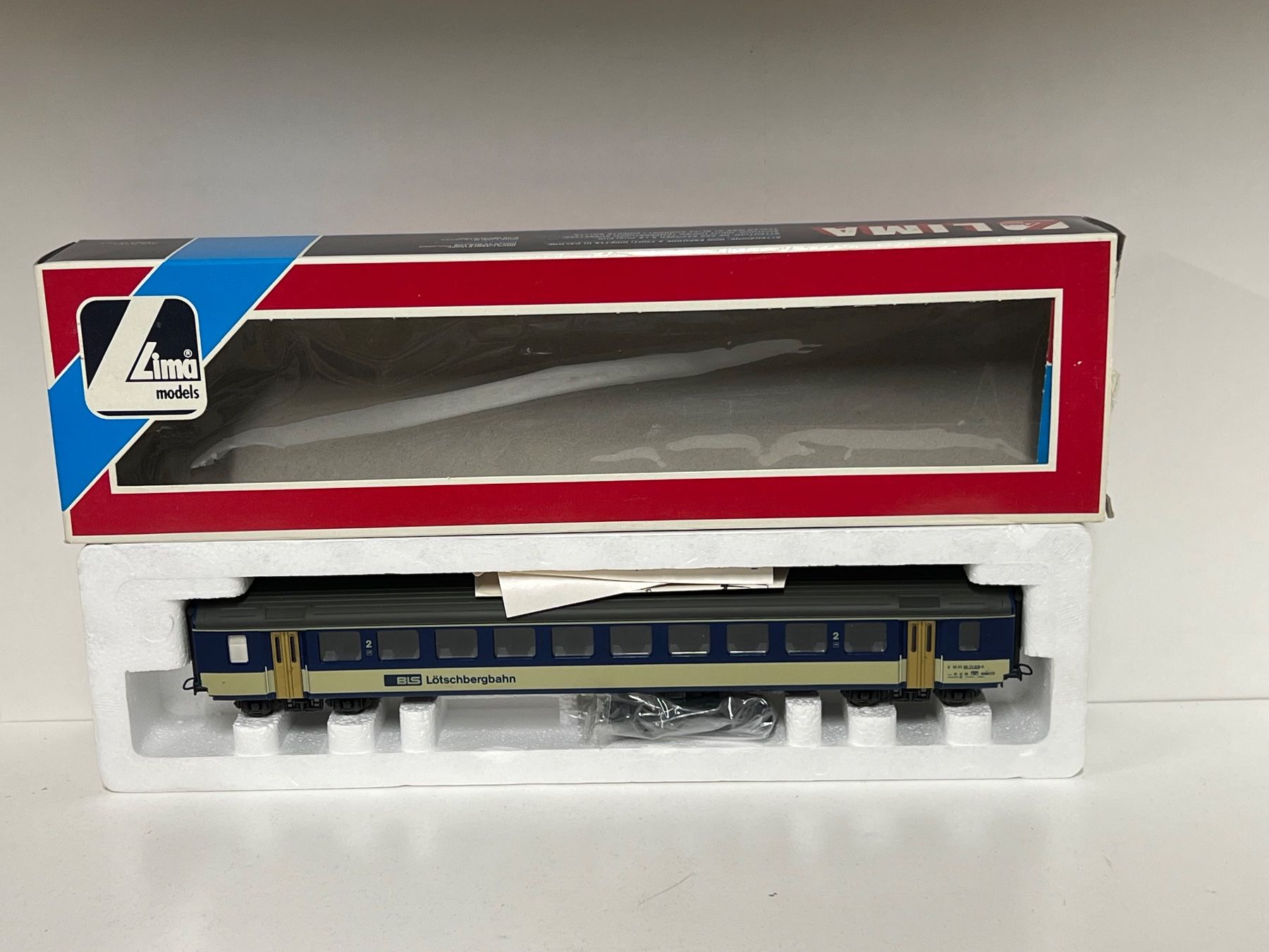 Lima Modellini di ferrovie: Lima 30 9296K BLS LÖTSCHBERGBAHN 2.Kl. H0 DC – Usato da Geroldswil venduto da TopTrain54 7