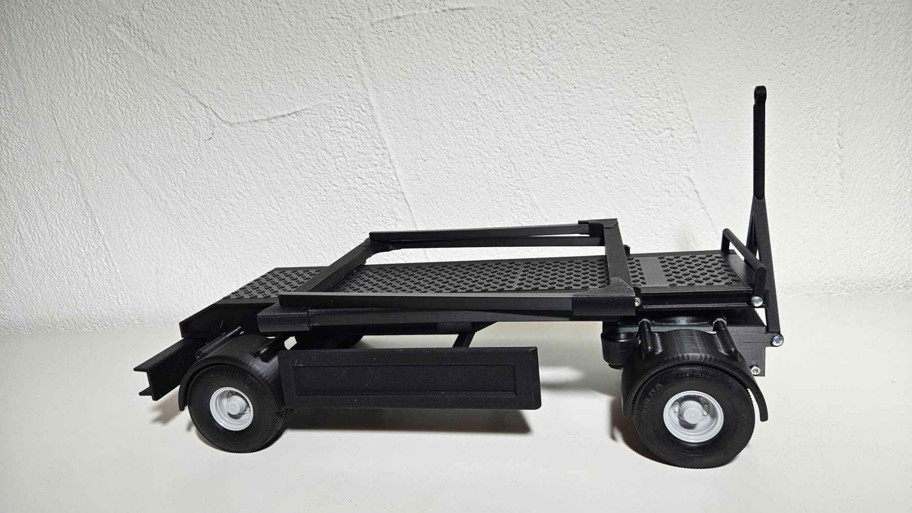 Modellismo RC: 2-Achs Kurzholzanhänger – Usato da Schachen LU venduto da Roschi.m 4