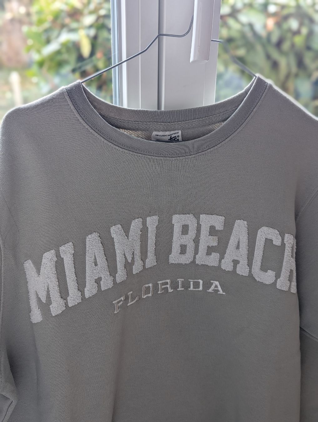 Pullover & Sweatshirts: Miami Beach Florida Sweatshirt, Size S – Neu (gemäss Beschreibung) aus Schlieren von maseam 4