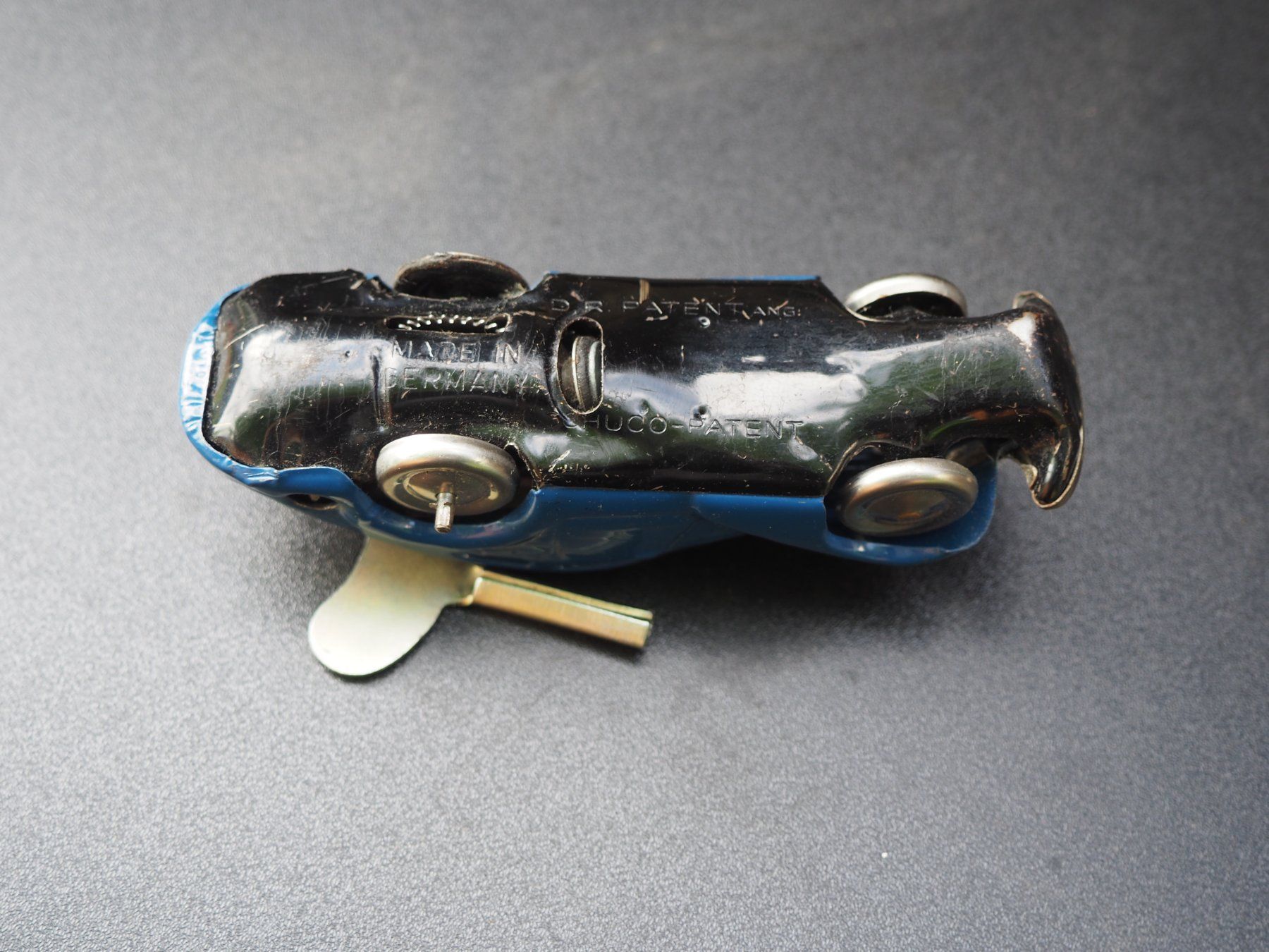 Schuco Modellini d'auto: Schuco Patent Stromlinien Auto – Usato da Schänis venduto da Wewu 2