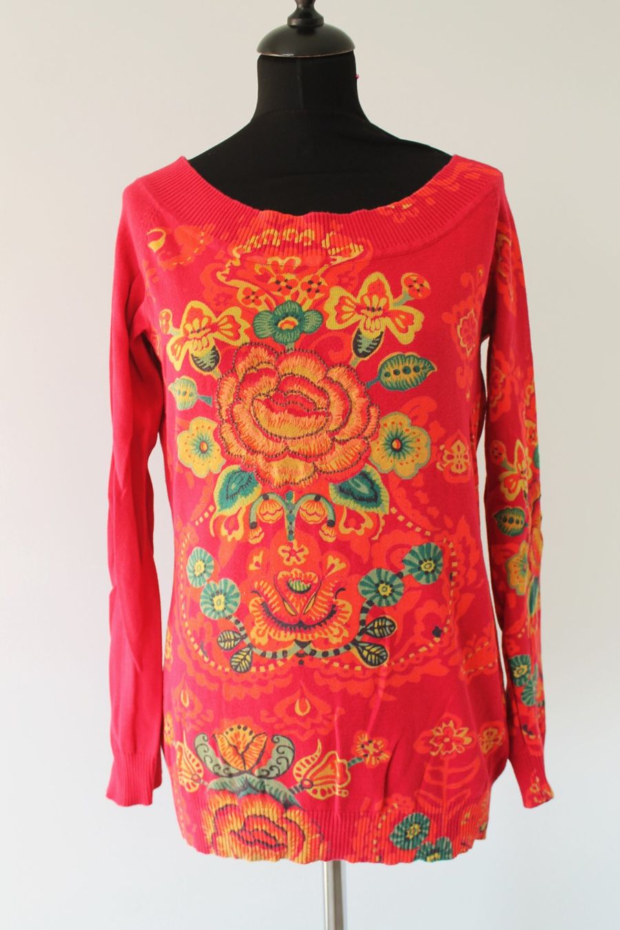 Desigual Pullover & Sweatshirts: Pullover DESIGUAL taille XL – Gebraucht aus Chez-le-Bart von jasse
