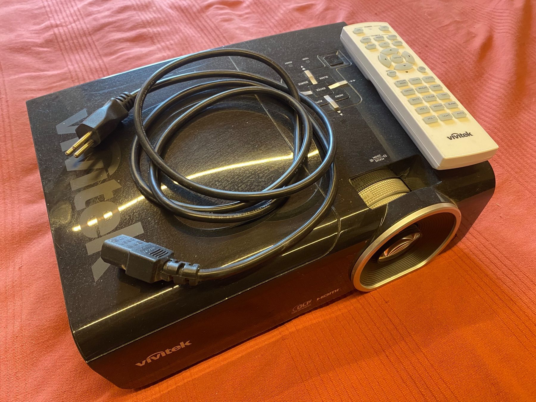Proiettori: Vidéoprojecteur Vivitek H1085 – Usato da Salvan venduto da volm