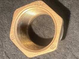 Übergang , Überschnitt, Reduktion 1 1/2“ x 5/4“ Rotguss