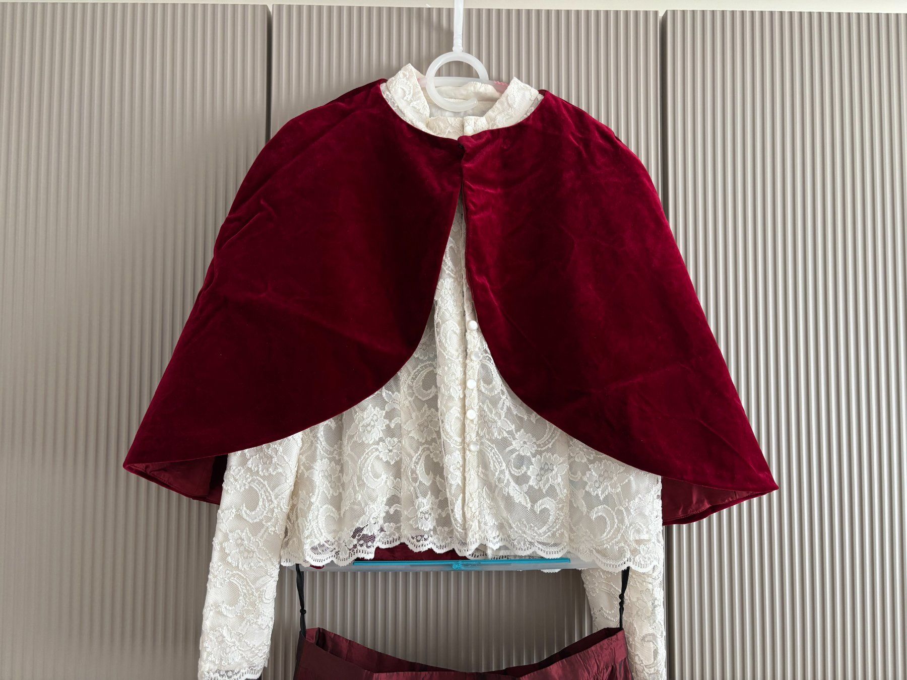 Costumi: Kostüm "Nostalgie" - Einzelanfertigung – Usato da Stäfa venduto da san_9675 3