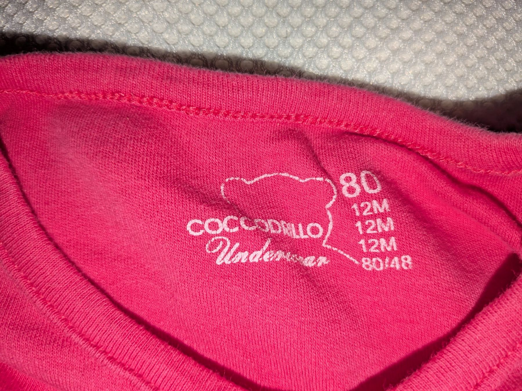 Pyjamas: Mädchen Pyjama Set Grösse 80/12M – D'occasion à Pfaffhausen par ZwergeUndMehr 1