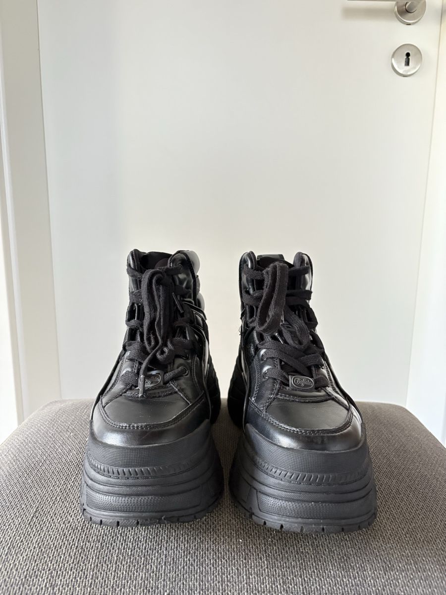 Buffalo Scarpe da donna: Scarpe Buffalo nere – Usato da Camignolo venduto da noe_g9ln 2