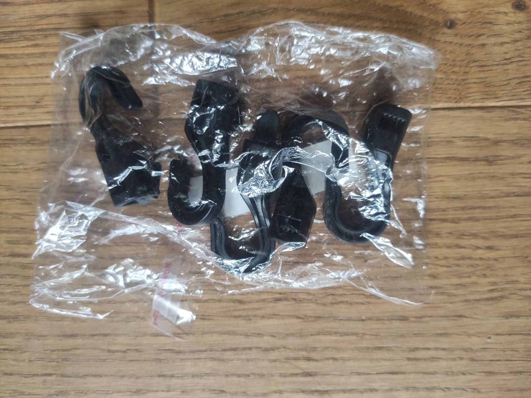 Ferramenta: Crochets plastique – Nuovo (secondo la descrizione) da Neuchâtel venduto da snips01
