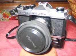 APPAREIL PHOTO FUJICA AVEC ACCUMULATEUR