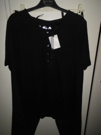T-shirt noir T. L