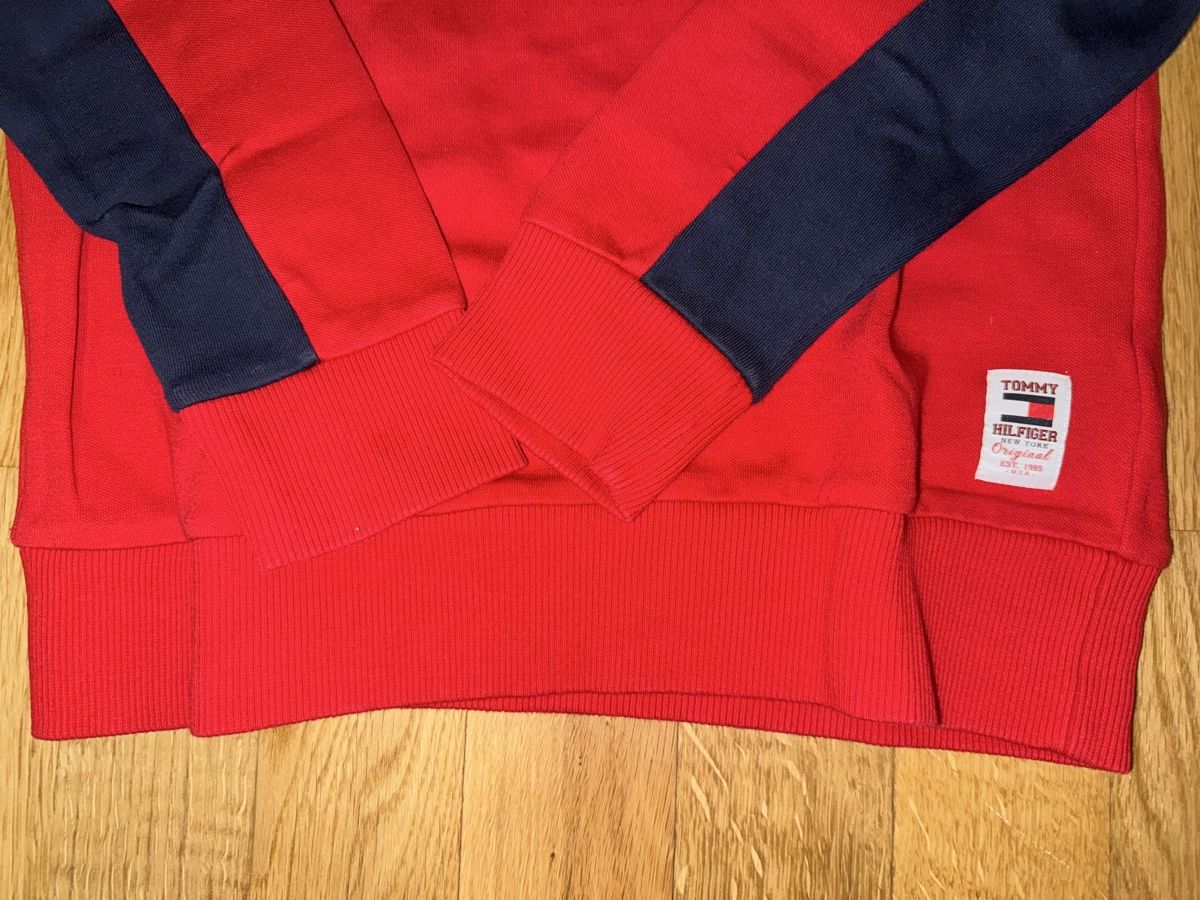 Tommy Hilfiger Maglioni & Felpe: Tommy Hilfiger Pullover, neu, Grösse 152 – Nuovo (secondo la descrizione) da Aarburg venduto da Da-Lila 2