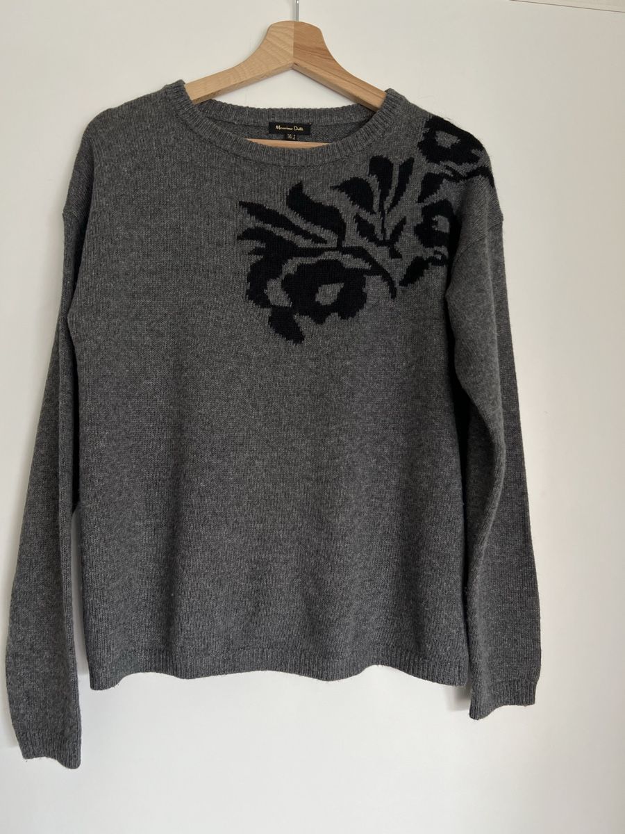 Massimo Dutti Maglioni & Felpe: Pull Gris Massimo Dutti avec Motif Floral. – Usato da Morges venduto da Igp10