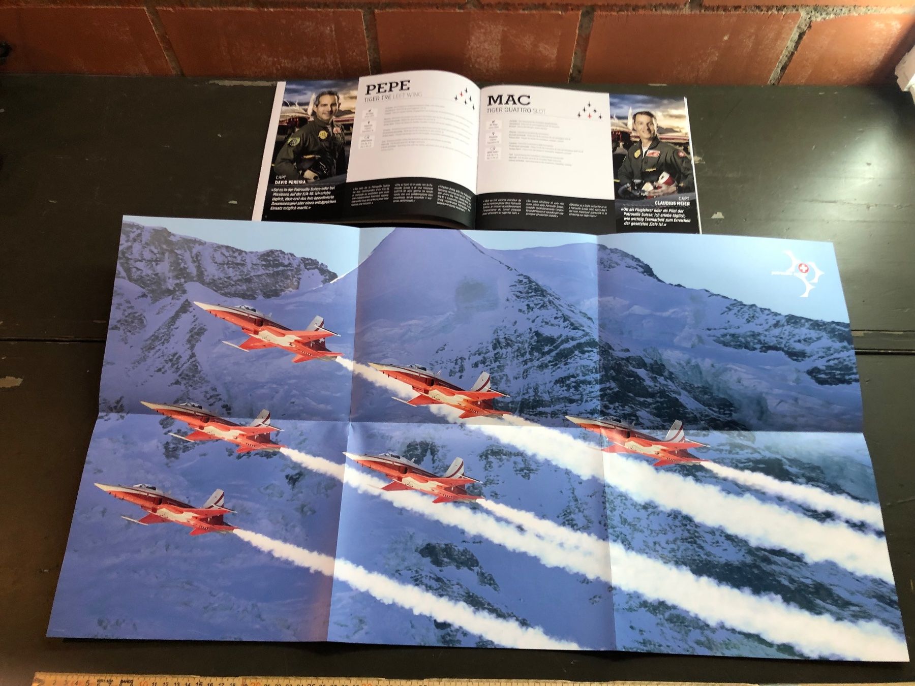 Riviste & Magazine: Schweizer Armee  Patrouille Suisse Luftwaffe Air Force PS – Usato da Madiswil venduto da TEMISO 4