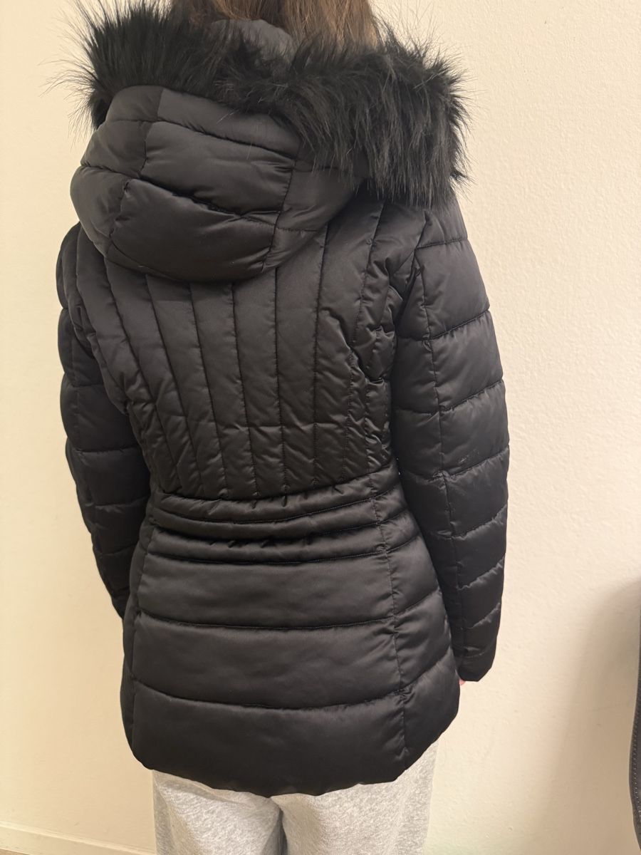 Guess Giacche: Winterjacke Guess - Marciano – Nuovo (secondo la descrizione) da Dübendorf venduto da Suzan7 1